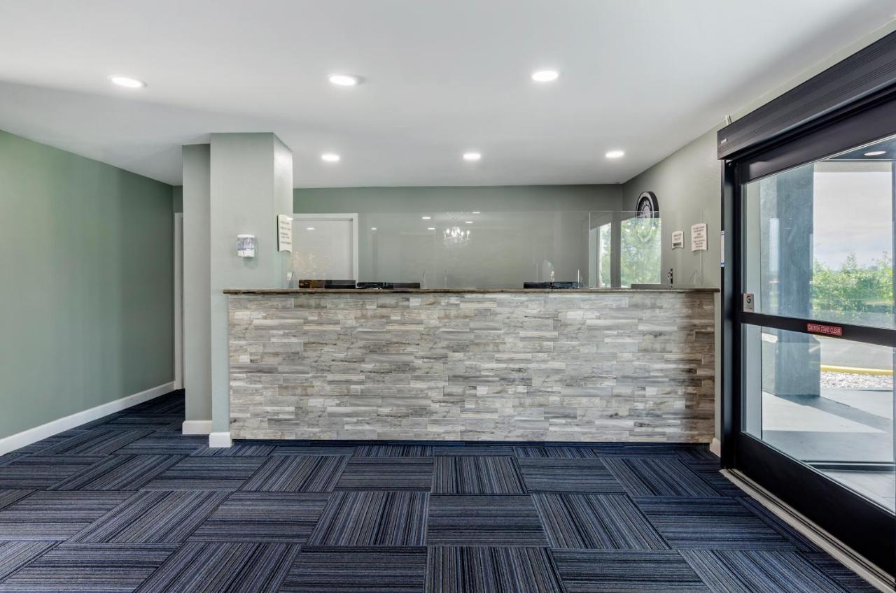 Quality Inn Verona - Staunton North Экстерьер фото