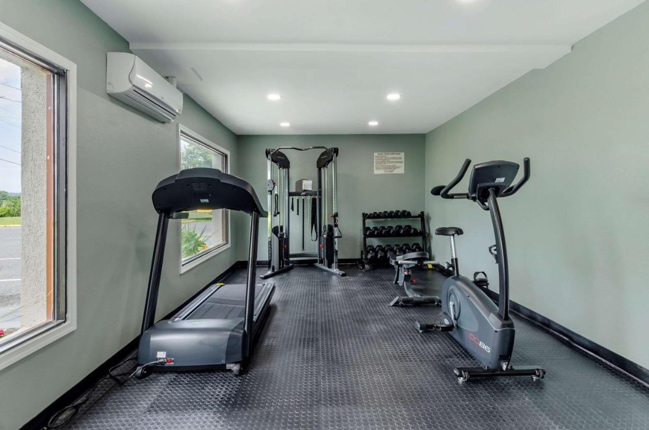 Quality Inn Verona - Staunton North Экстерьер фото